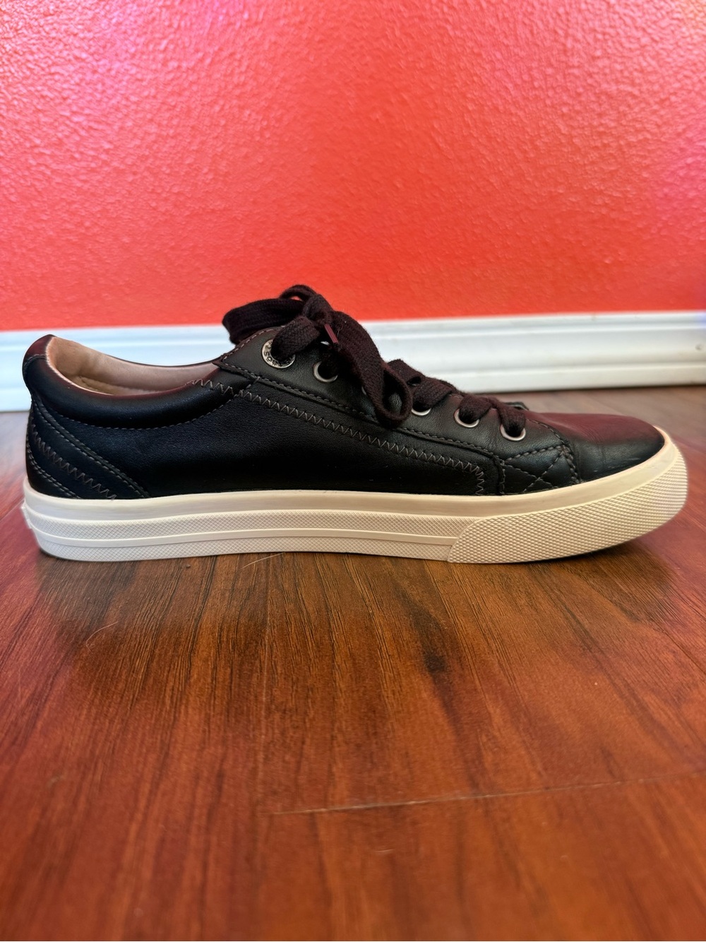 Taos Footwear Black Leather Low-Top Sneakers with Cream Soles - Picture 7 of 10